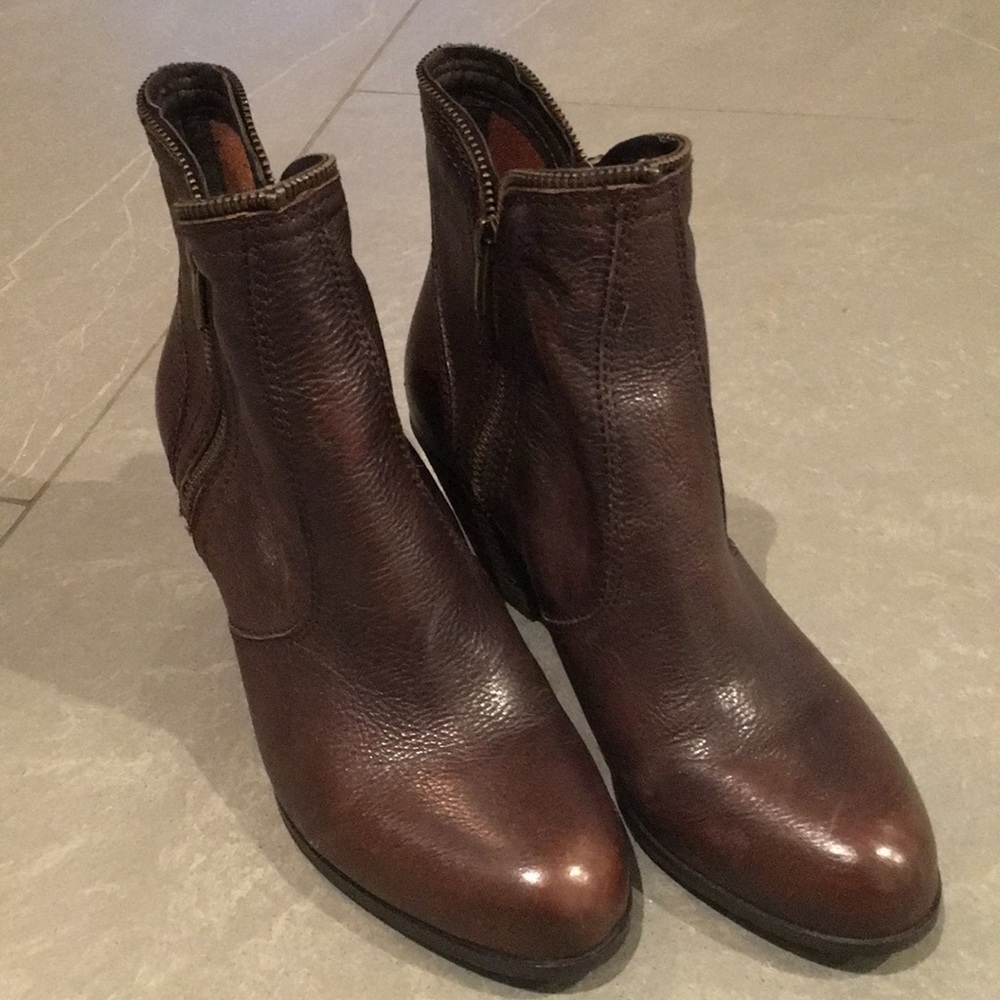 Dark Brown Sam Edelman booties with zippers